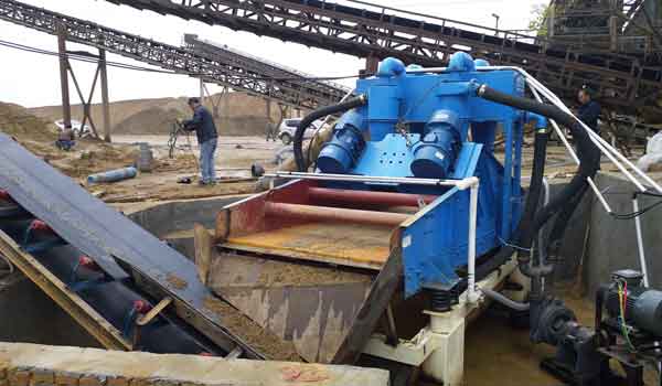 the tailings dewatering screen